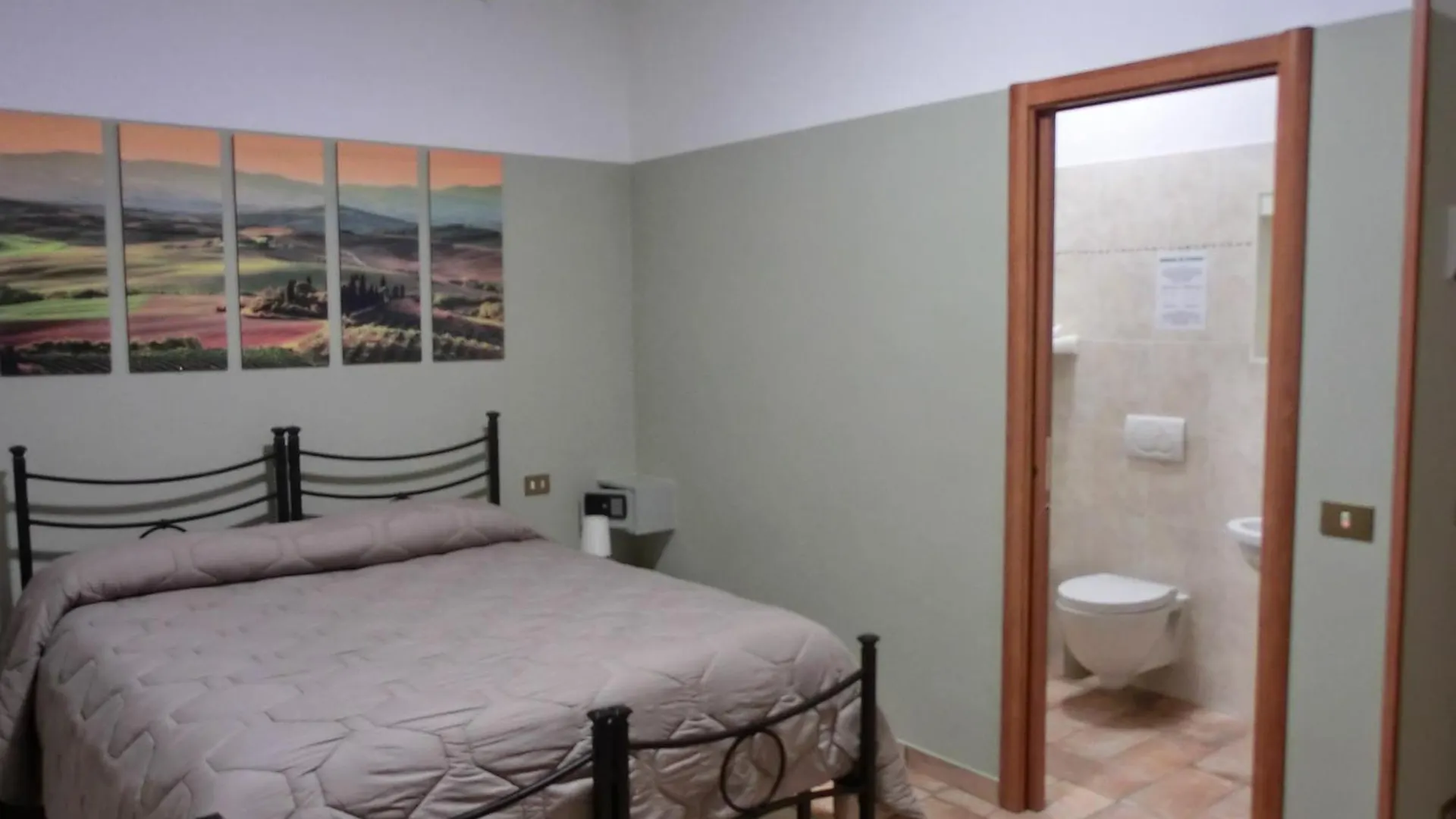 Agriturismo La Pietriccia Chianciano Terme 0*,  Italy