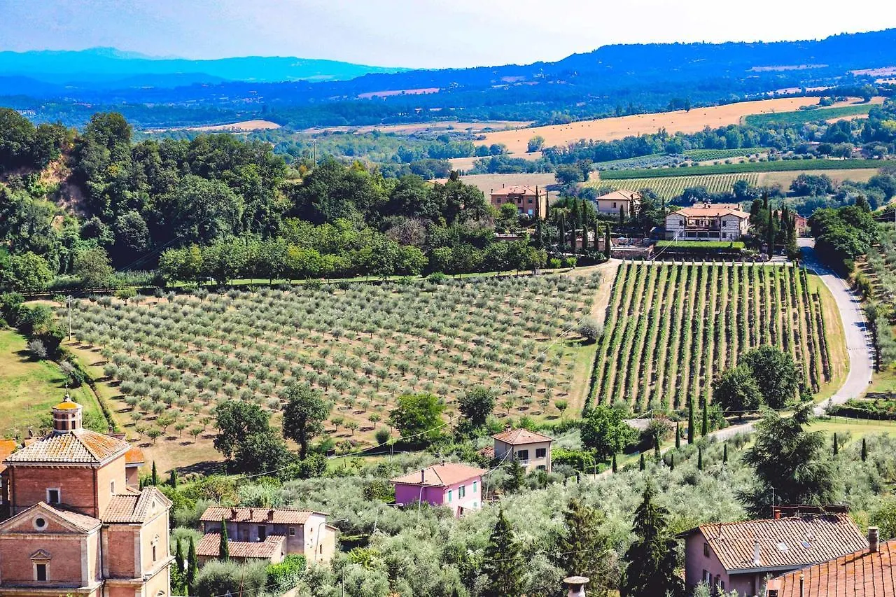 Agriturismo La Pietriccia Villa Chianciano Terme Italy
